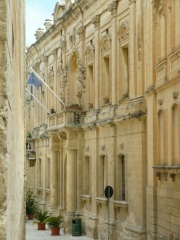 &nbsp;Select this image to see a larger version. 