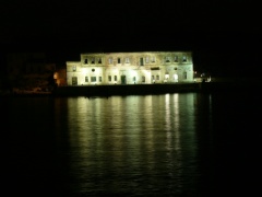 &nbsp;Select this image to see a larger version. 