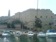 &nbsp;Select this image to see a larger version. 